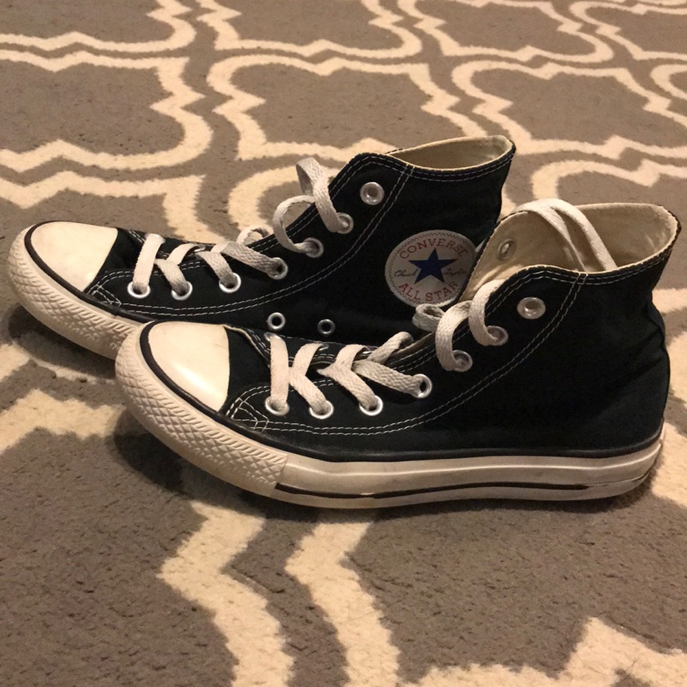 Black Converse